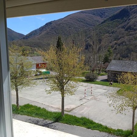 Vut El Refugio Appartement Villablino Buitenkant foto