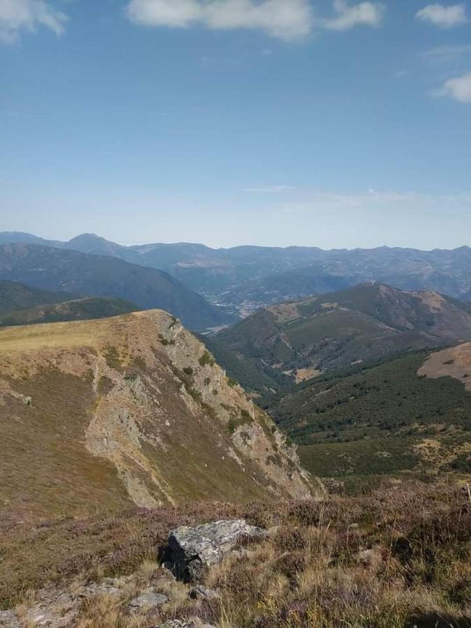 Vut El Refugio Appartement Villablino Buitenkant foto