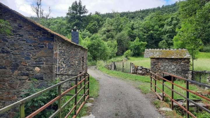 Vut El Refugio Appartement Villablino Buitenkant foto